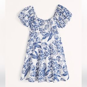NWT Abercrombie & Fitch Ruched Puff Sleeve Dress